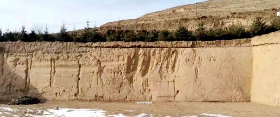 耕地保护与土地开发利用工作领导小组办公室曝光5起乱占耕地建房典型案例(图2)