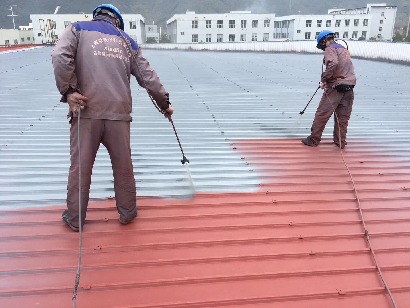 彩钢瓦翻新专用漆怎么购买比较划算呢？真的是这样的吗？(图1)