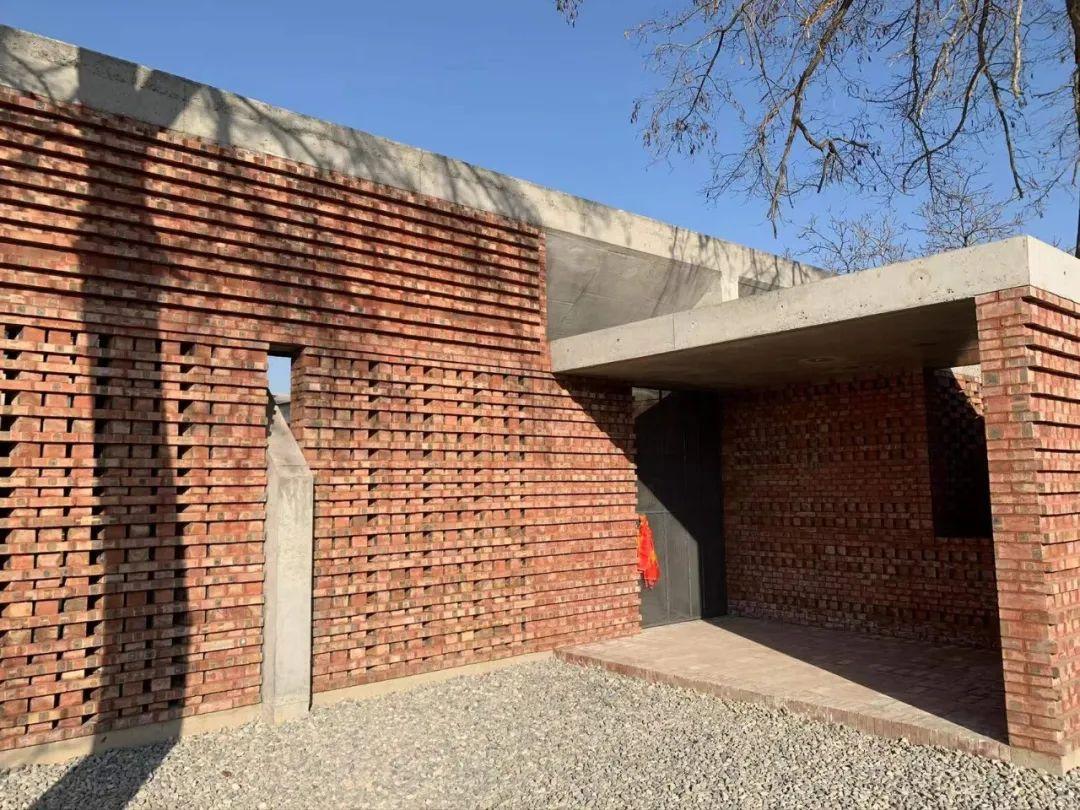 农村住宅彩钢房效果图 夜风呼啸，塑料膜轰鸣(图15)