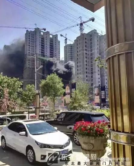 沈阳城市学院突发火情校内上课学生紧急疏散(图8)