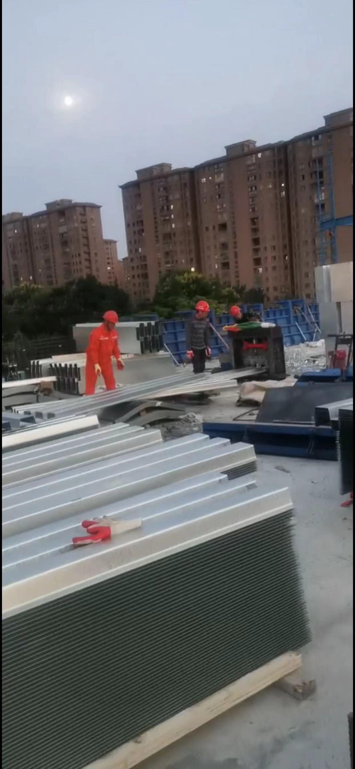 无锡新世杰辊压机械有限公司压型钢板,C/Z型钢(图3)