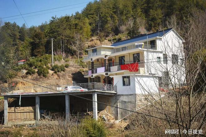 承办检察官在审查案卷时发现诸多疑点：评估建筑物损失的依据是什么(图3)