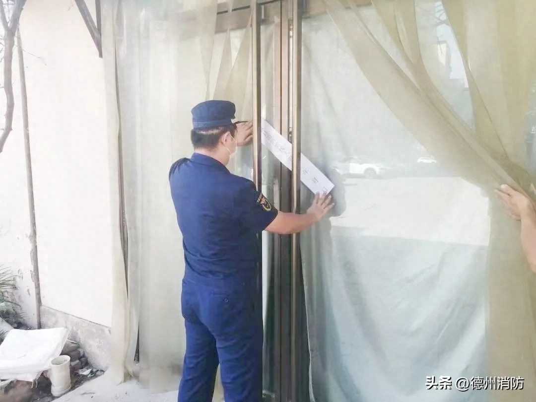 泡沫夹芯彩钢板燃烧速度快有毒烟气大扑救难度高(图4)