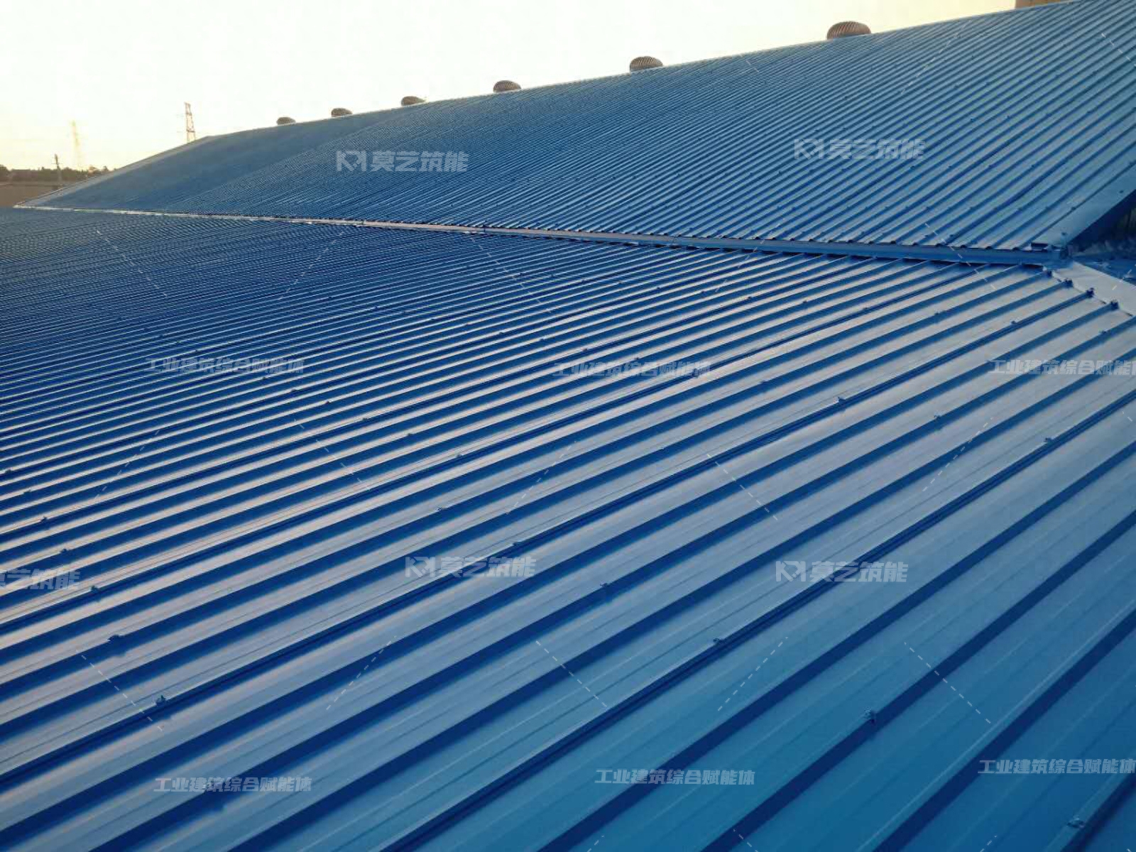 彩钢瓦水性翻新底漆如何应对施工问题？(图3)