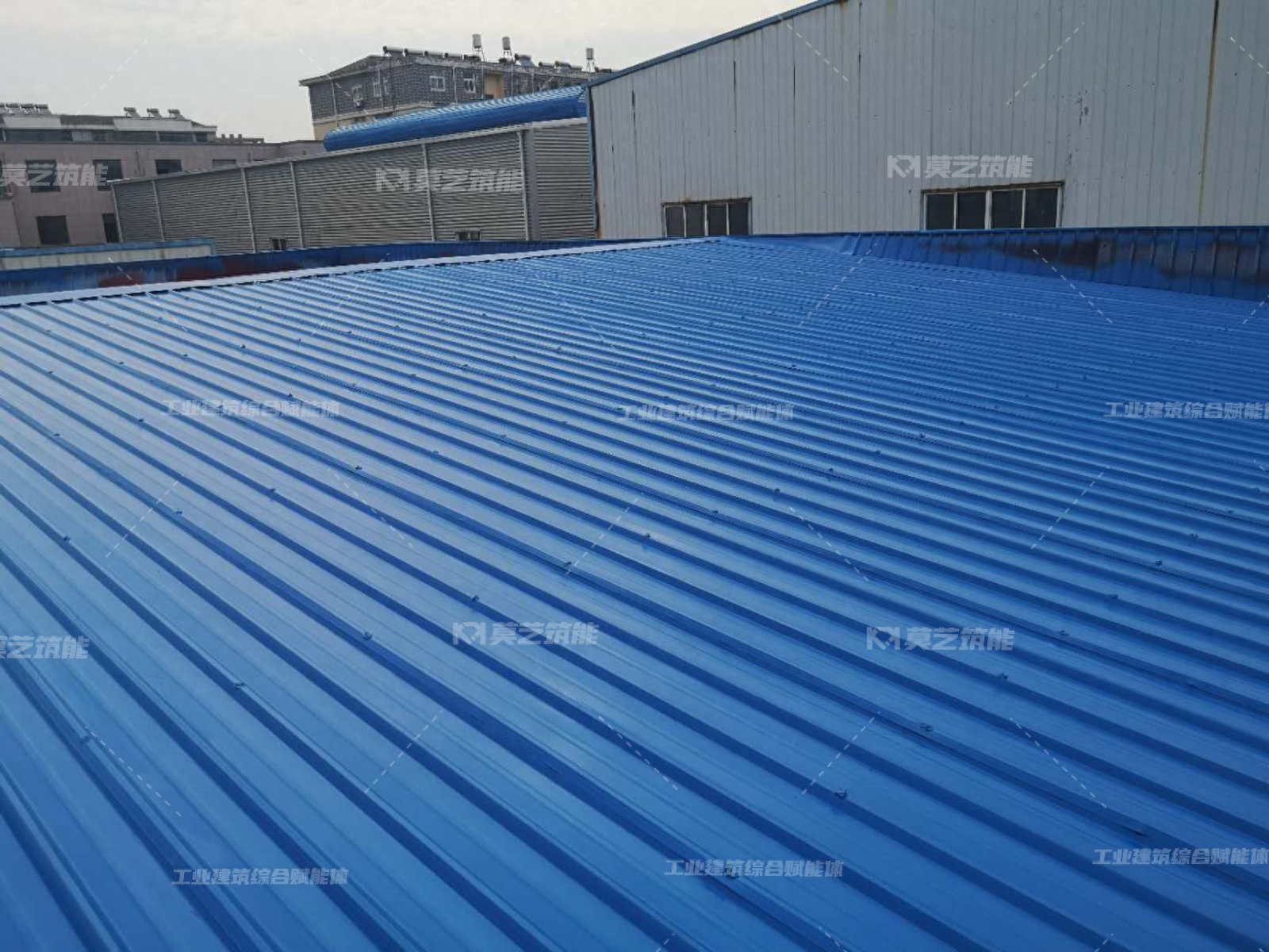 彩钢瓦水性翻新底漆如何应对施工问题？(图5)