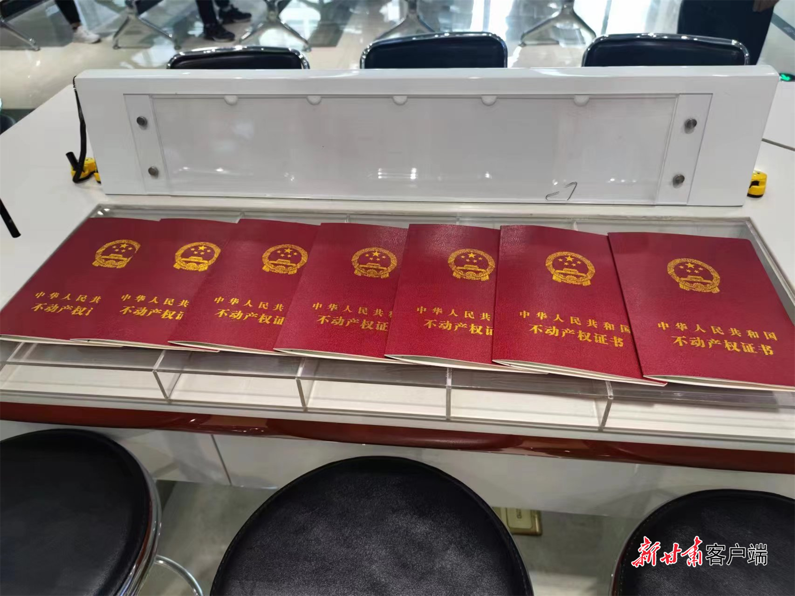 西安一下雨就漏13间客房外加一间员工宿舍也漏(图2)