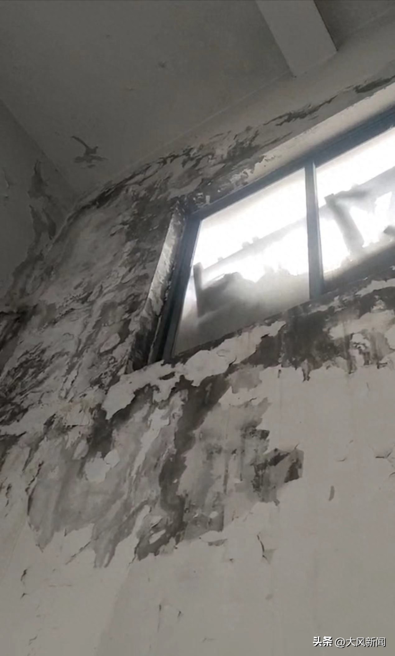 西安一下雨就漏13间客房外加一间员工宿舍也漏(图3)