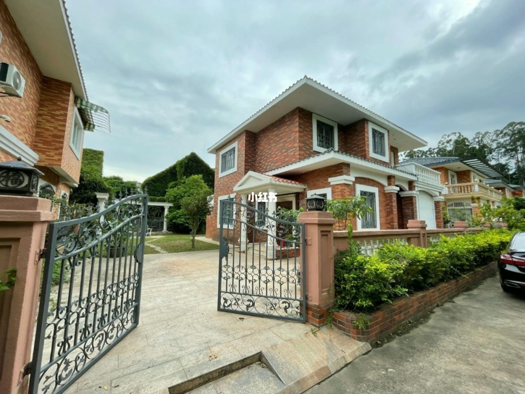 哈市开发区时代广场小区6个高层顶楼活动室变成住宅(图3)