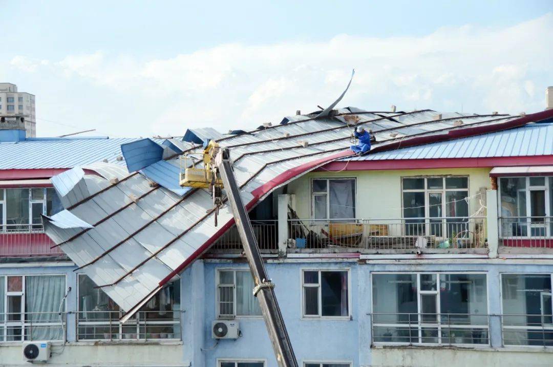 红古区城管局集中整治违法违规彩钢房临时用房(图4)