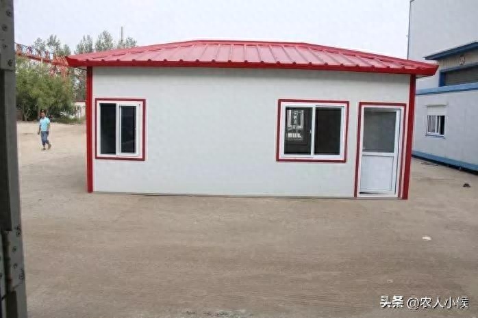 为什么要禁用农村彩钢房彩钢板存在的安全隐患？(图2)