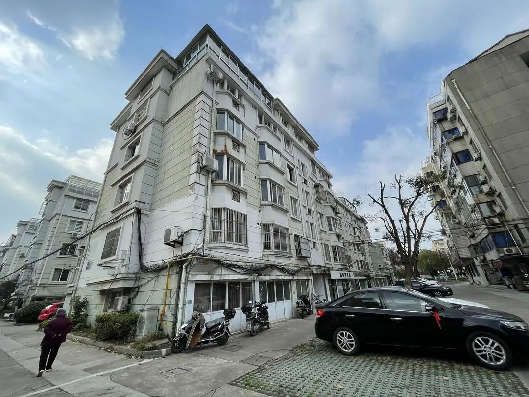 榆中县多举措统筹协调推进老旧小区高质量改造(图1)