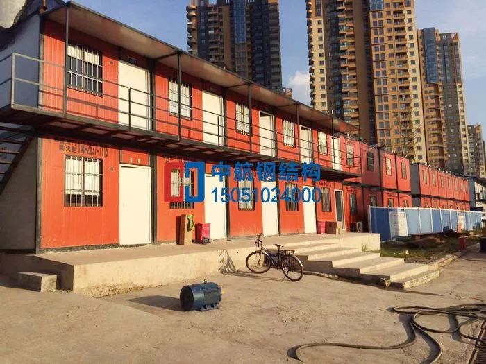 江苏沭阳中航彩钢瓦板房价格-岩棉夹芯活动房(图11)