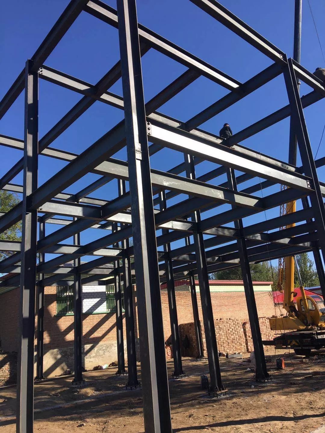 低层别墅的屋面结构体系，共渡美好的明天！(图1)