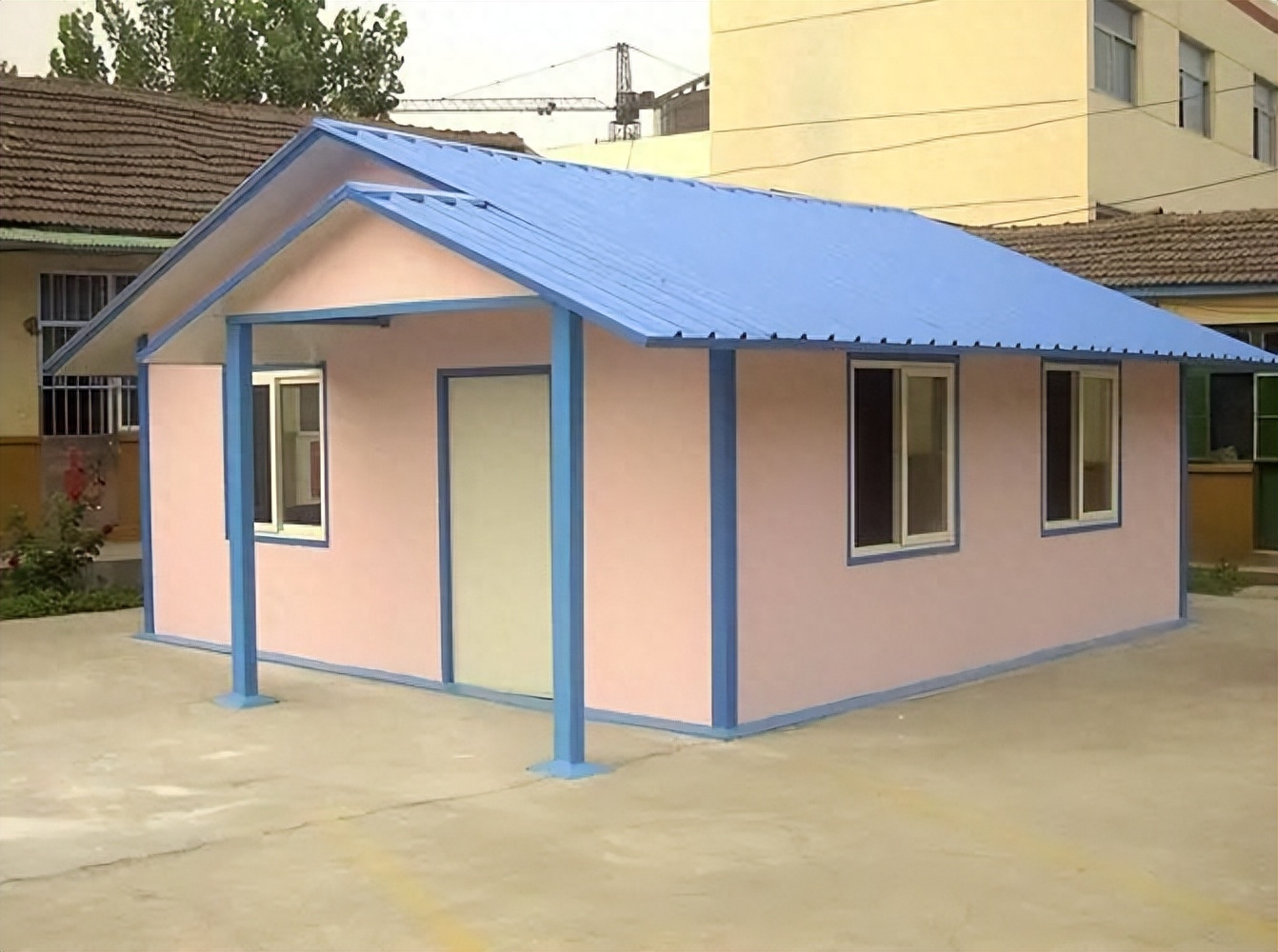 农村的“彩钢房”要全面拆除？真是假？(图1)