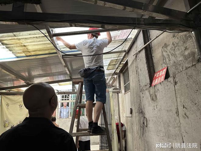 农村基层的矛盾繁杂县天桥岭镇东某村王某增菌房因电气线路故障引发火灾(图4)