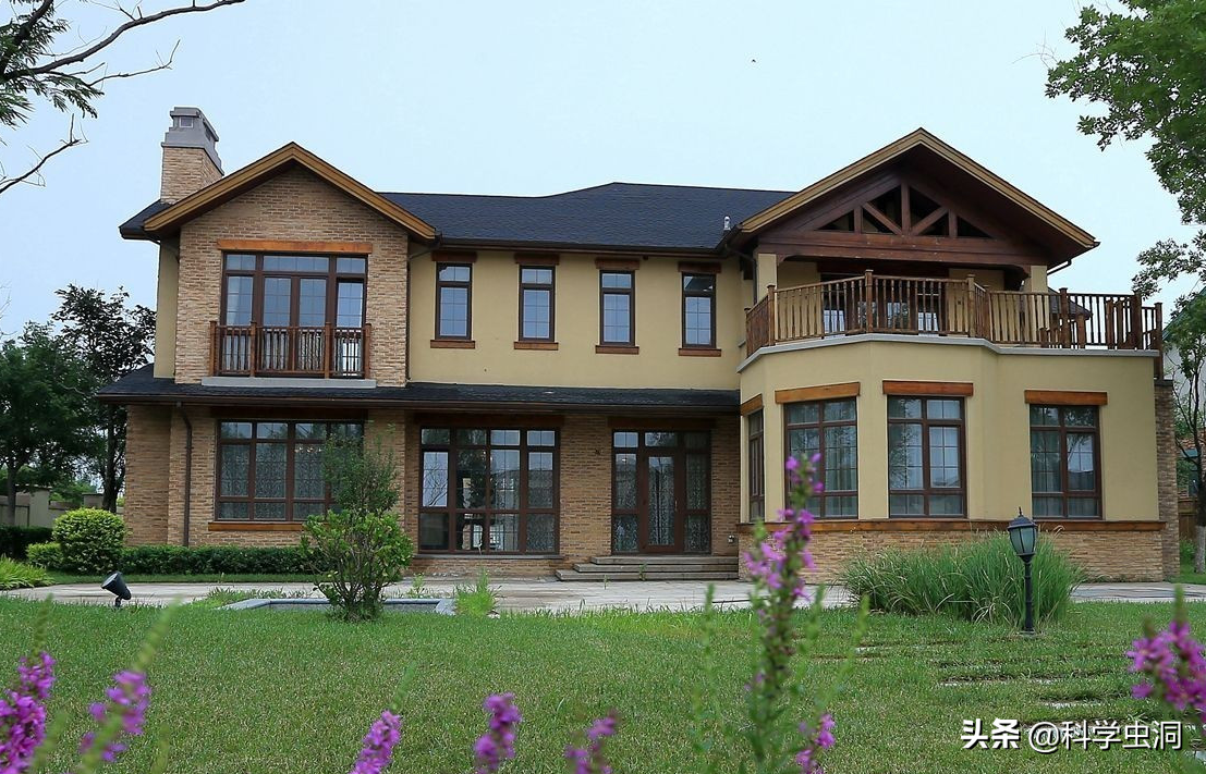 农村的建筑越来越气派,它有什么危害吗?(图1)