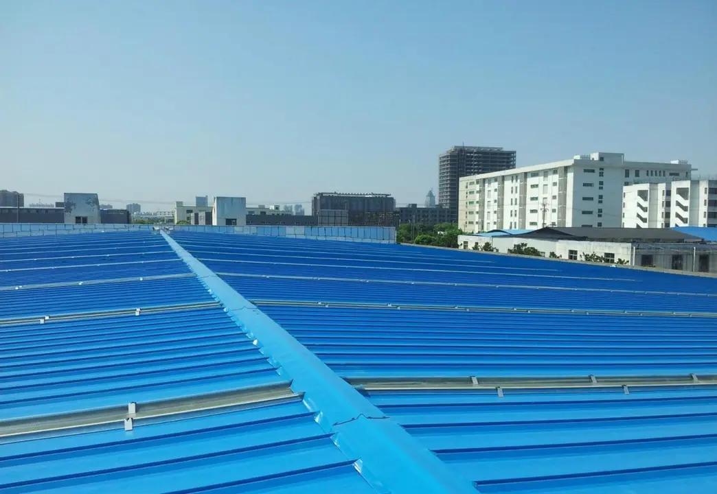 农村彩钢瓦房为何要被拆除？备受青睐的“彩钢瓦”(图2)