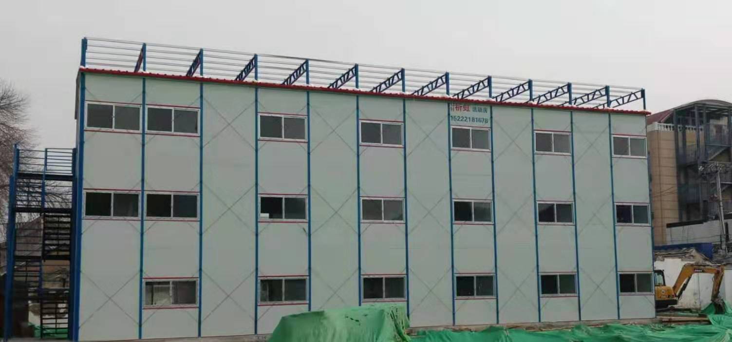 彩钢板围护结构安装的注意事项有哪些呢？？(图1)