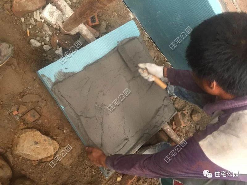 农村自建房外墙保温怎么做？专业施工队发愁！(图3)