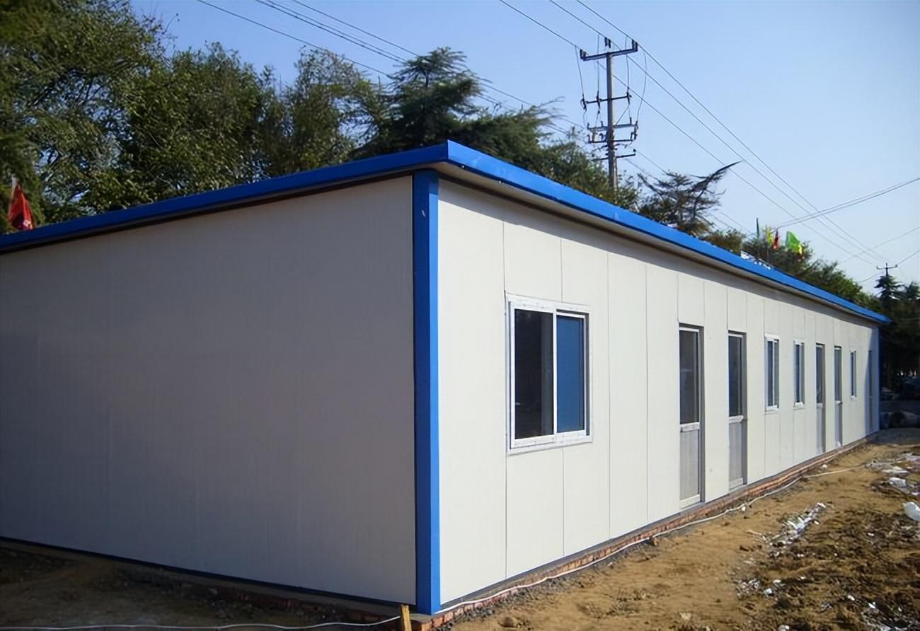 全面禁用农村彩钢房的3个危险要注意了！(图1)