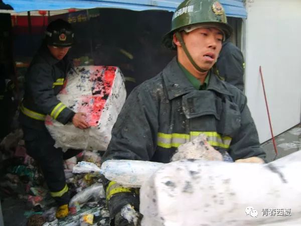 彩钢房拆除 银川西夏区怀远市场大家可能都知道我们的“天天向上”(图2)