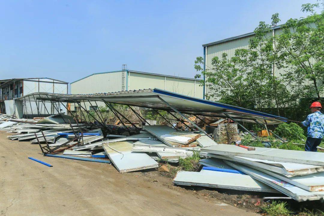 榆林一彩钢厂处违建彩钢房限期整改通知书到期(图2)