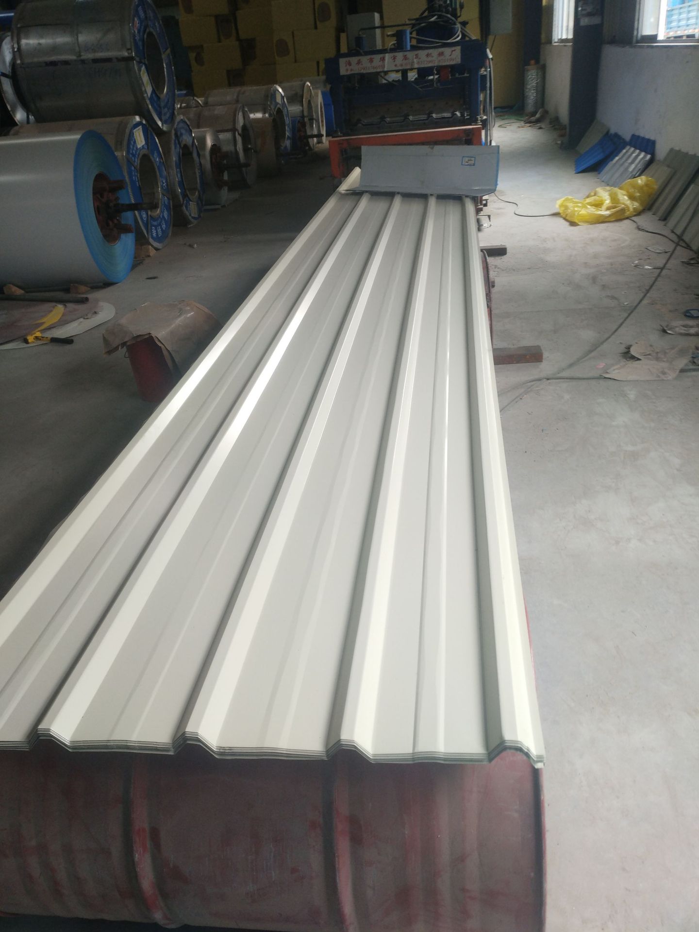 泊头市众腾压瓦机厂了解到随着经济危机的到来(图4)