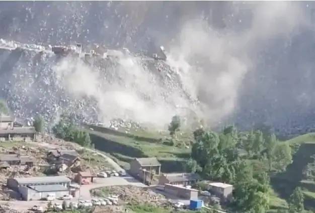 彩钢房拆除补偿多少钱 村支书连任5届贪腐，村民生活苦不堪言(图7)