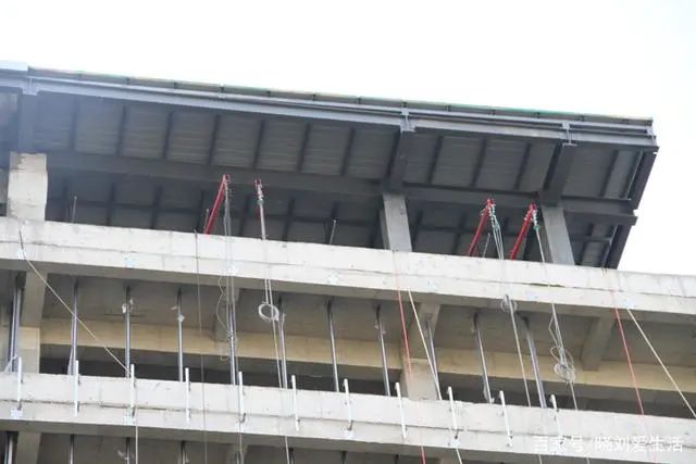 为什么要选彩钢瓦建房？为什么还要禁止、拆除？(图3)