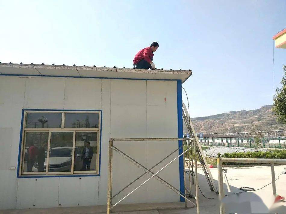 拱星墩街道范家湾村社区违章建筑被拆除(图3)