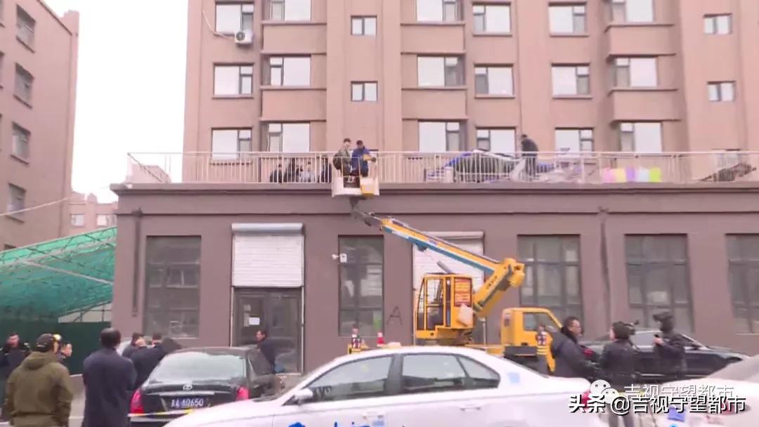 长春南关区长通街道集中拆除8处违建公共空间于民(图7)