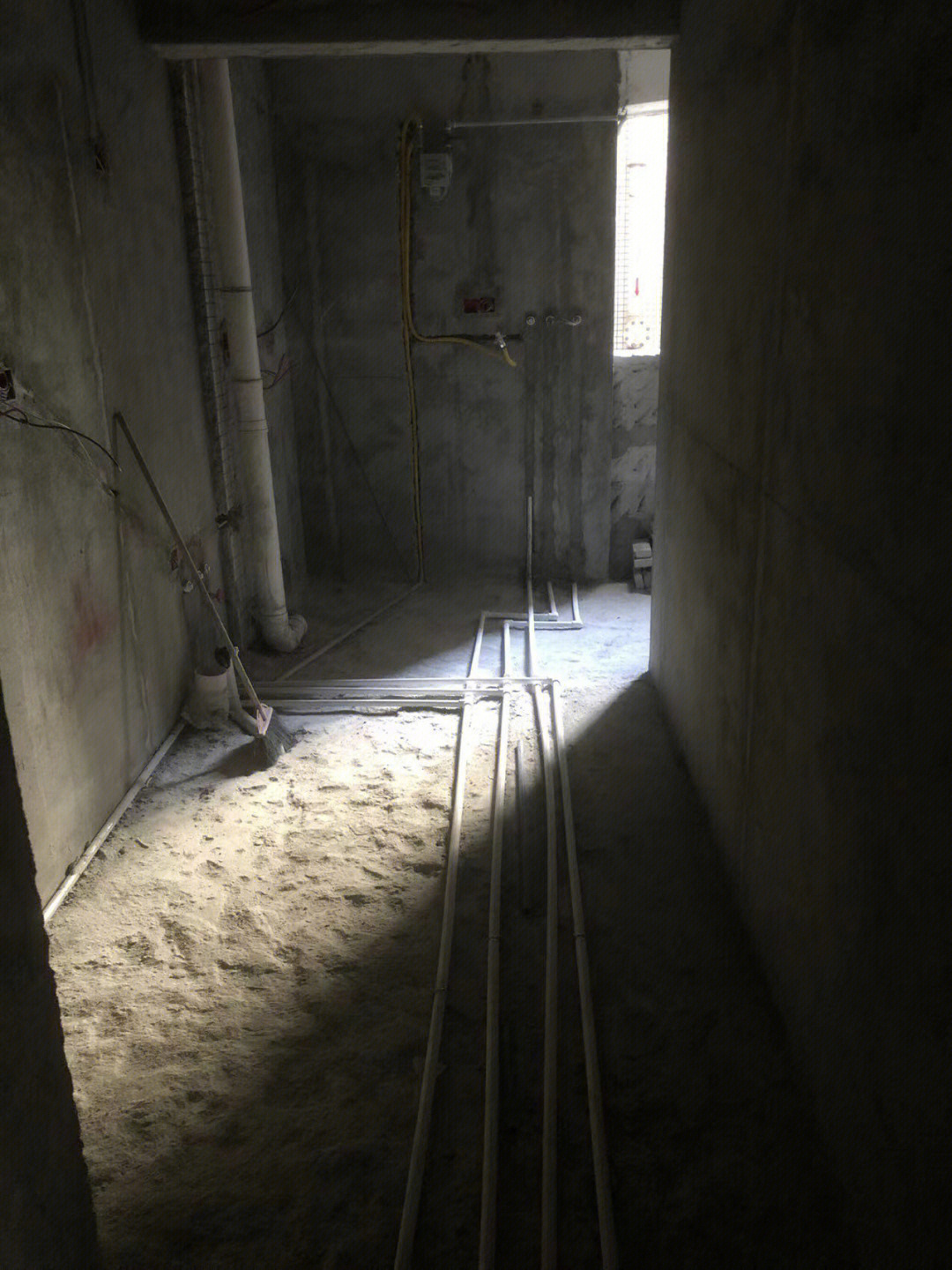 白银市景泰县一市场西测二楼有住房出租、上下水电暖齐全、面积35平米(图46)