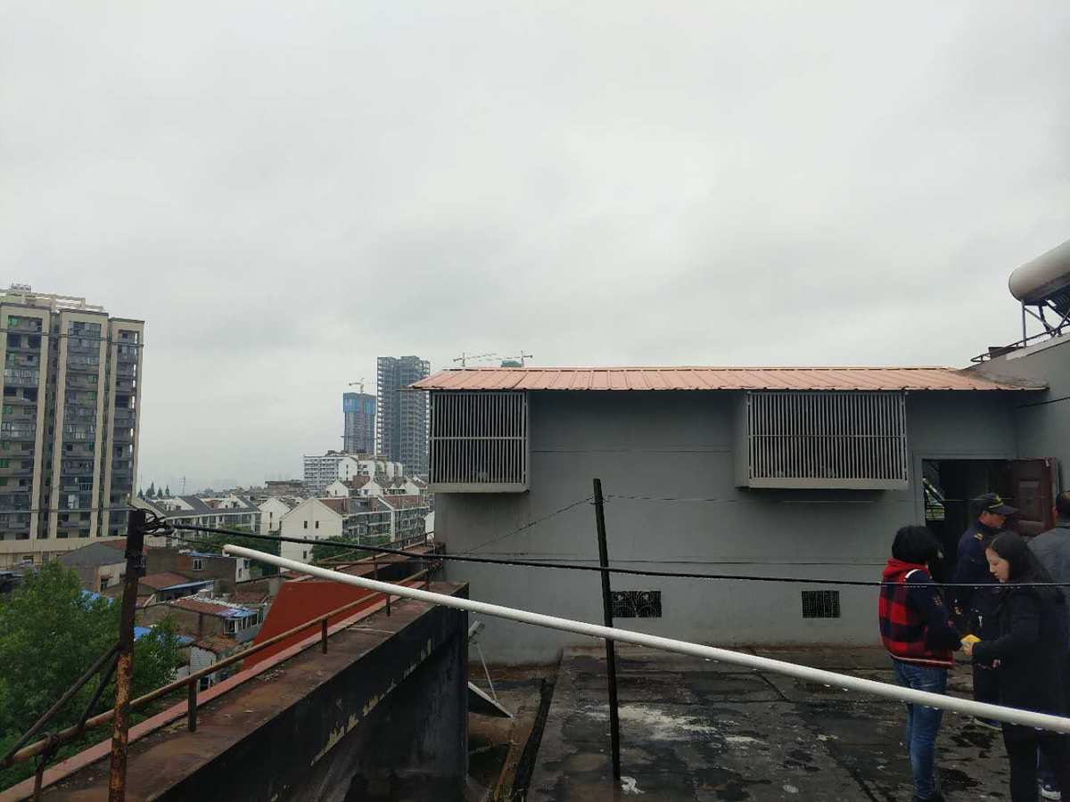 朝阳制作彩钢房 老人收发邮件不便邮政部门已设居委会指定专人投递(图6)