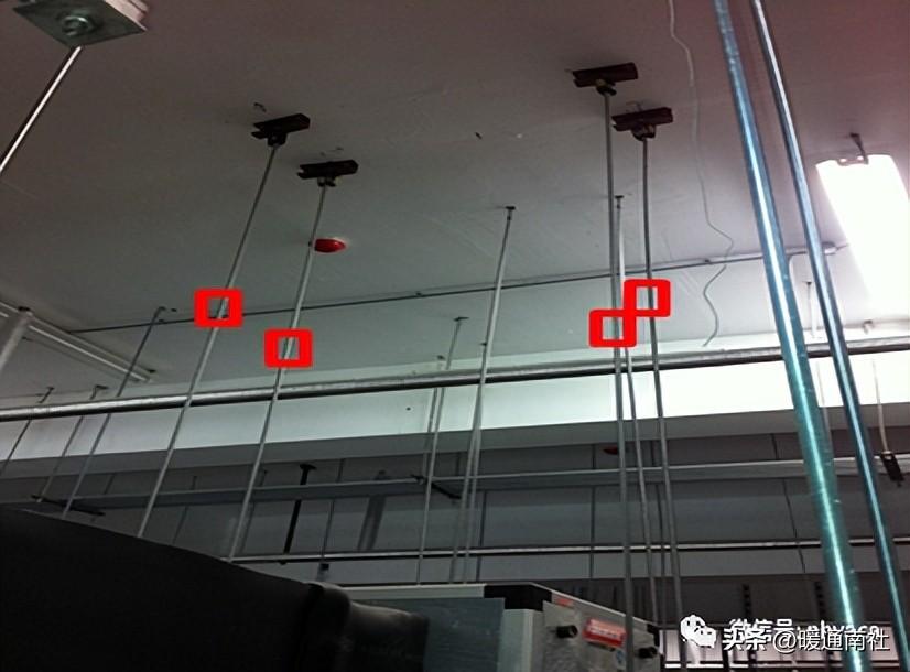 金属夹芯彩钢复合板常见质量问题及原因分析！(图11)