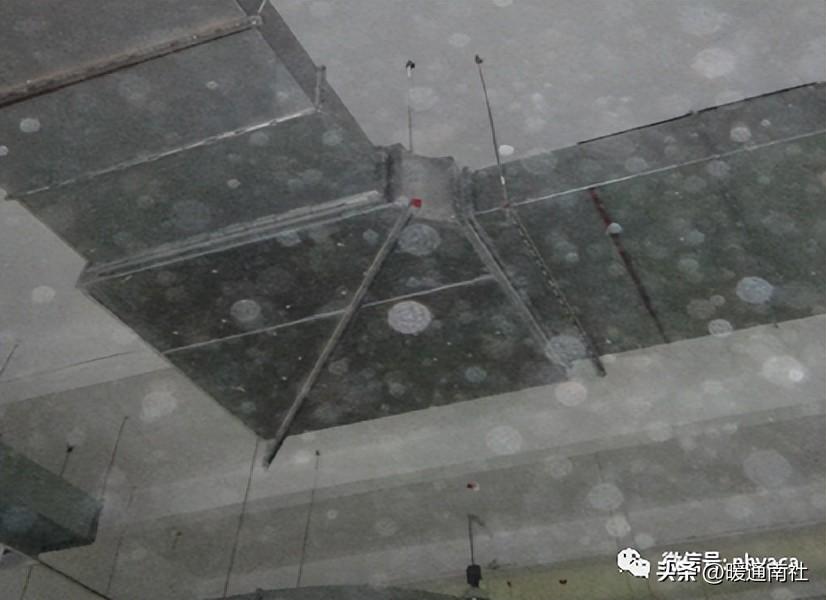 金属夹芯彩钢复合板常见质量问题及原因分析！(图12)