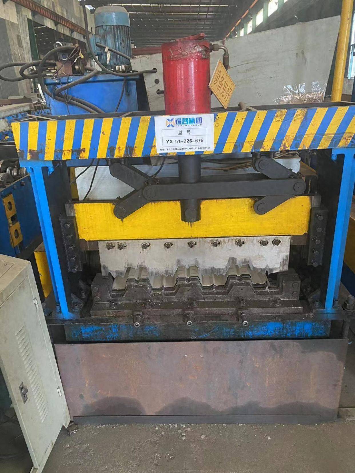 专业生产彩钢瓦机组，C型钢机，CZ型钢一体机(图4)