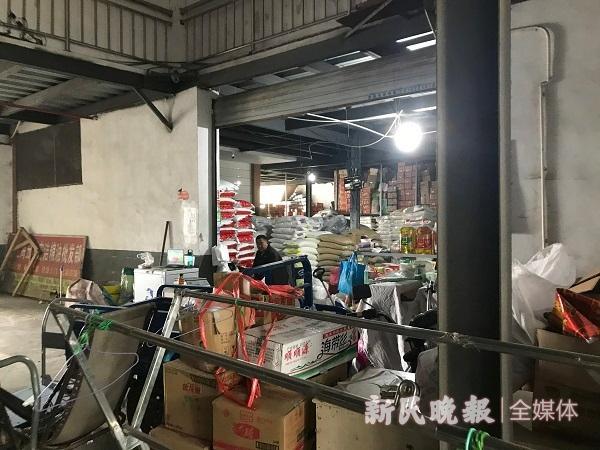 浦东新区一物流仓储企业违建竟达近5000平方米(图2)