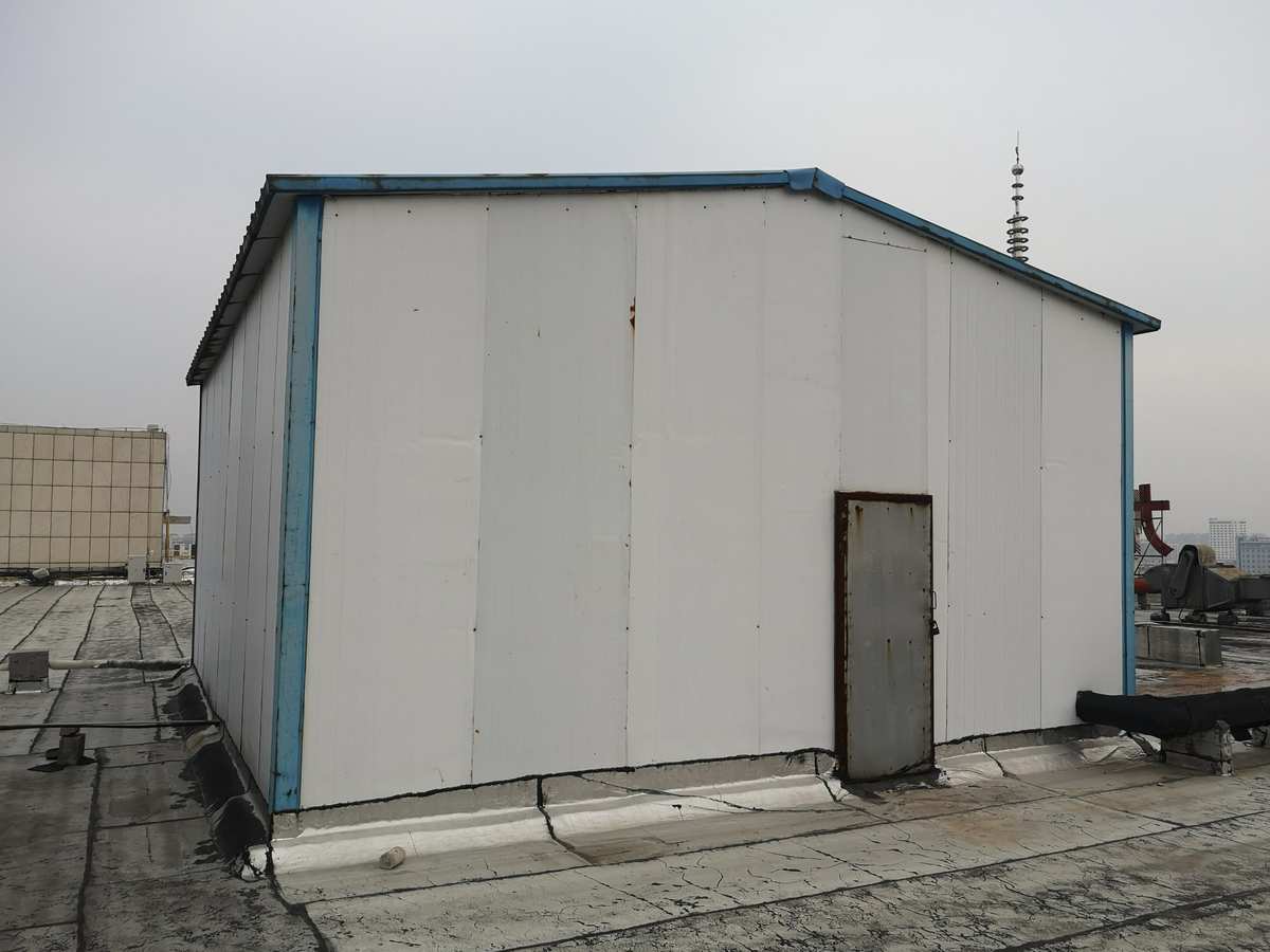 聚苯乙烯泡沫夹芯彩钢板建筑火灾隐患大燃烧速度快(图10)