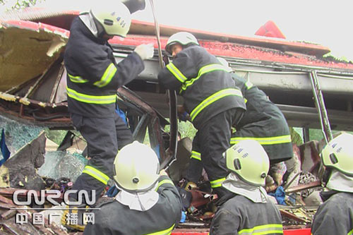 山西临汾一饭店宴会厅坍塌29死7伤21伤(图7)