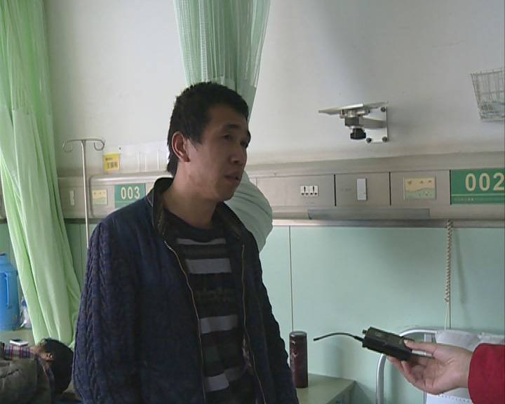 彩钢房板 太原一小区凌晨发生火灾胳膊粉碎性骨折(图5)