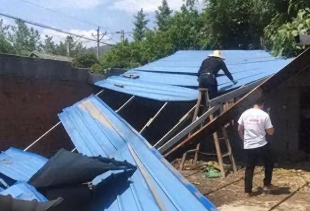 拆除农村彩钢瓦屋顶，为什么？是否会损害农民利益？(图1)