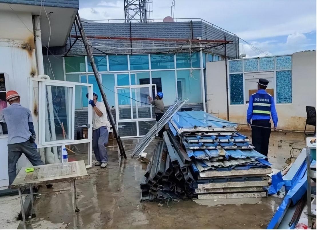 等级彩钢瓦屋顶的三大弊端，你知道吗？(图2)