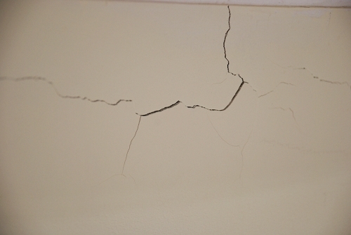 “外墙脱落”工程事故频频引发火灾事件进行分析(图5)