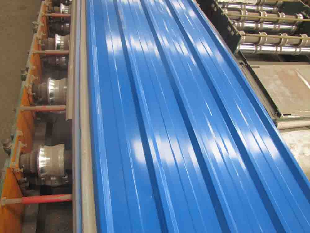 钢结构活动板房是一种以轻钢结构为框架的(图3)