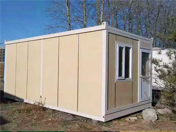 ​租金3-10元一天,普通中配新型住人集装箱活动房出租(图1)