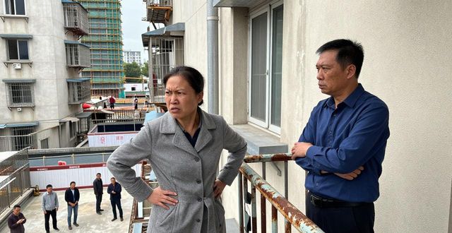 老小区顶楼住户分享反对加装电梯的原因,关乎楼栋整体利益(图1)